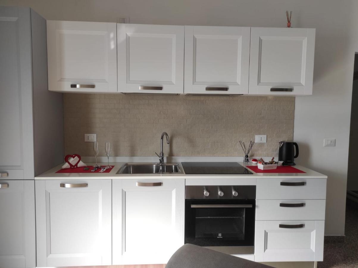 Red Tower Venice Apartment - 2 Mins From Vce Airport- Free Wifi Tessera Εξωτερικό φωτογραφία